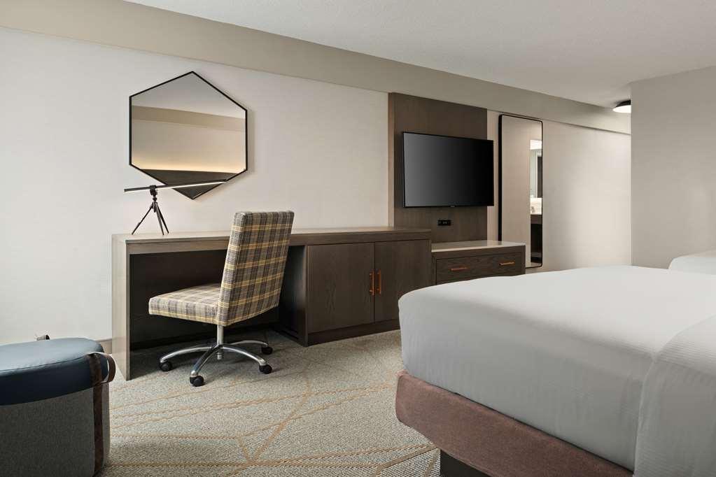 Doubletree By Hilton Pittsburgh Airport Otel Moon Township Oda fotoğraf