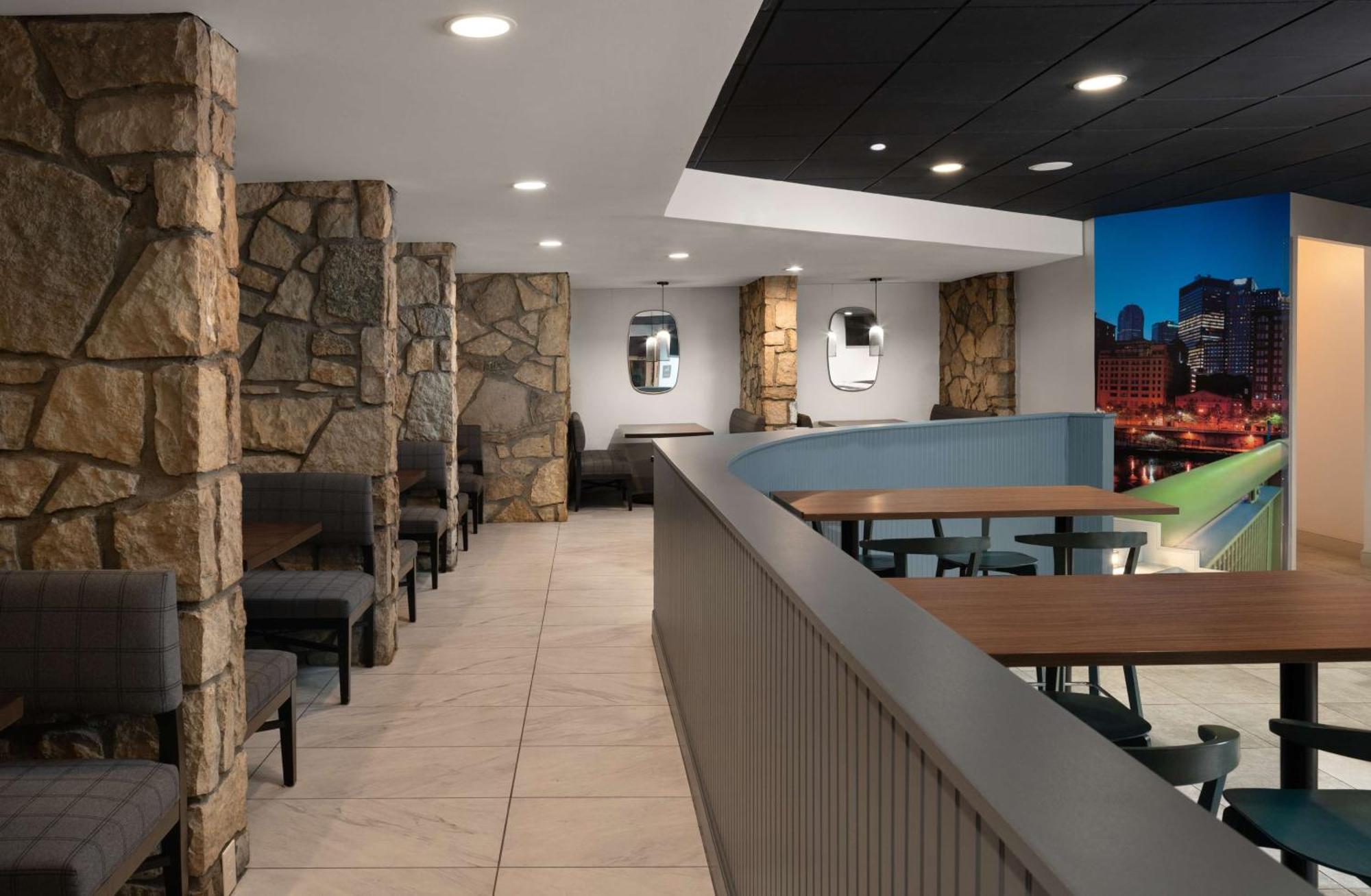 Doubletree By Hilton Pittsburgh Airport Otel Moon Township Dış mekan fotoğraf
