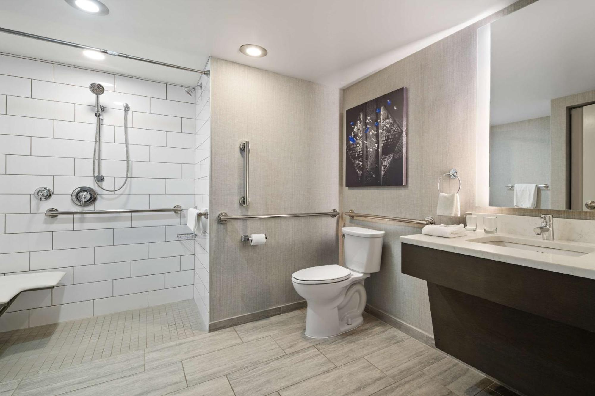 Doubletree By Hilton Pittsburgh Airport Otel Moon Township Dış mekan fotoğraf